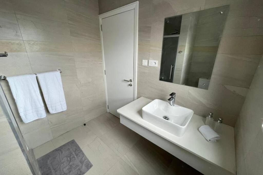 Bois Mapou Self Catering Apartments Unit 102 Ривьер-Нуар Экстерьер фото