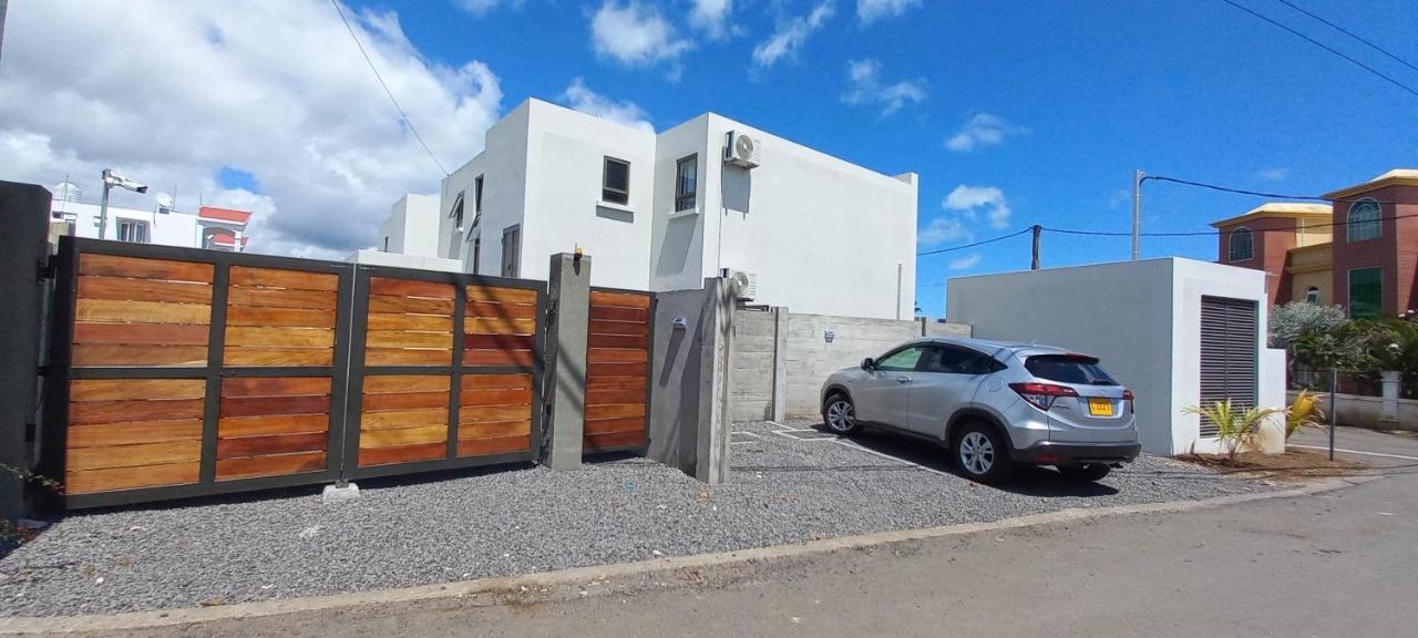 Bois Mapou Self Catering Apartments Unit 102 Ривьер-Нуар Экстерьер фото